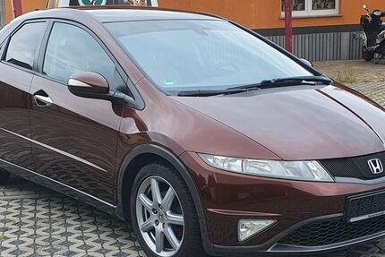 Honda Civic 90.235 km 9.500 &euro; Finsterwalde 03238