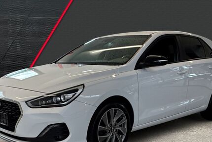 Hyundai i30 84.218 km 13.670 &euro; Weißenburg 91781
