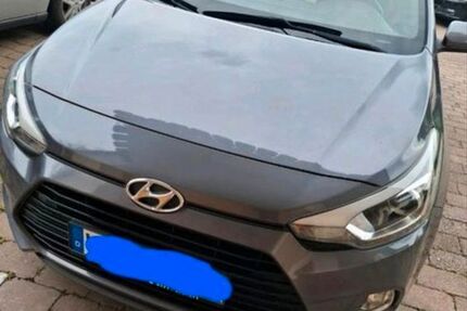 Hyundai i20 127.000 km 7.200 &euro; Urbach 73660