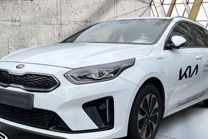 Kia ceed Sportswagon 33.300 km 21.800 &euro; Schmalkalden 98574