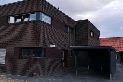 Haus Weener - 4 Zimmer, 135 m&sup2;, 1.350&euro; | Angebot:26122503