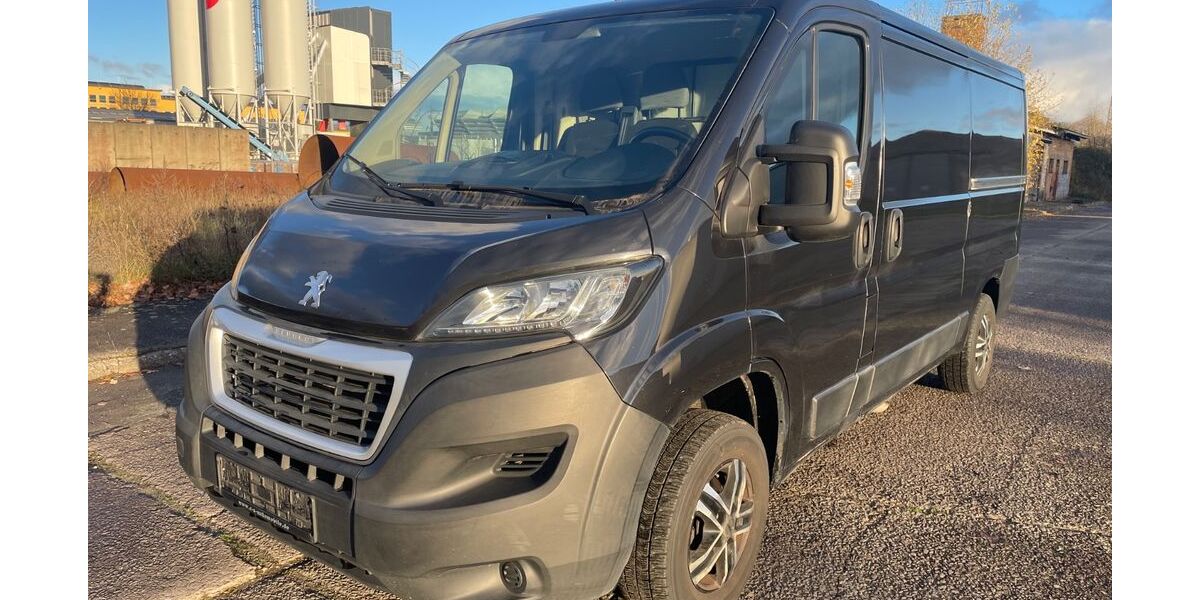 Peugeot Boxer 150.000 km 8.999 &euro; Schwerin 19061