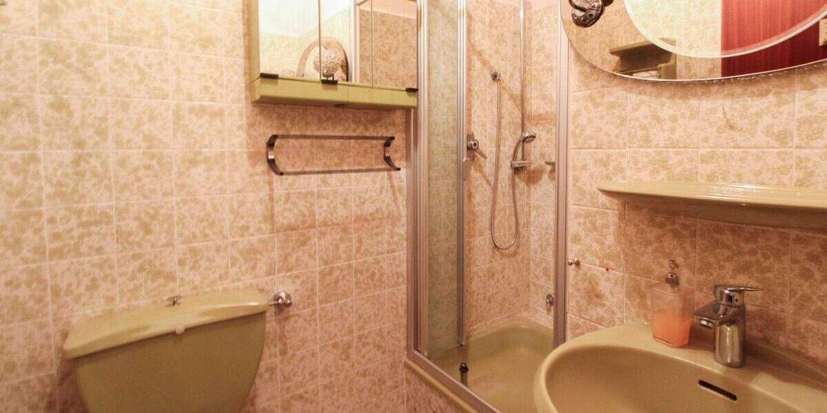 Großflächige Wohnung: Gestaltbare Dachgeschosswhg. in Hannover-Badenstedt 4 zimmer