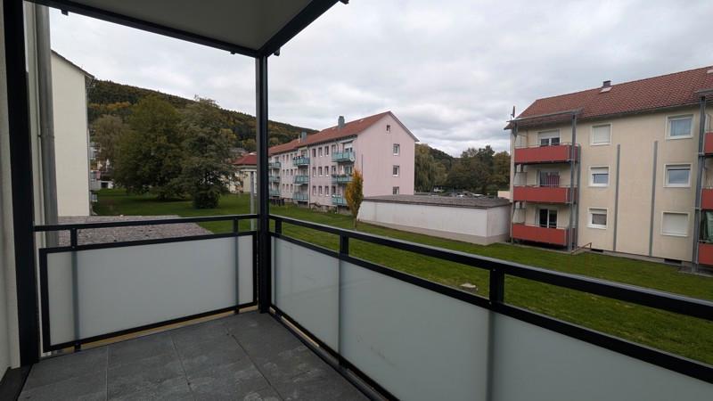 Komplett saniert! 3-Zimmer-Whg. mit Balkon 3 zimmer