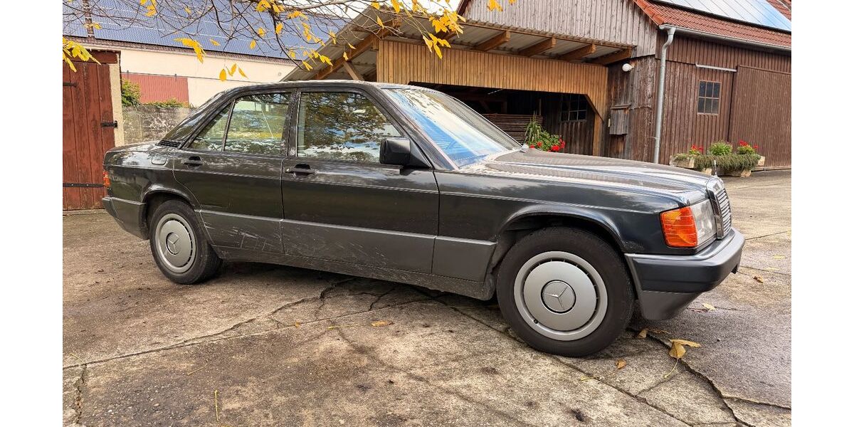 Mercedes-Benz 190 127.838 km 7.900 &euro; Möttingen 86753