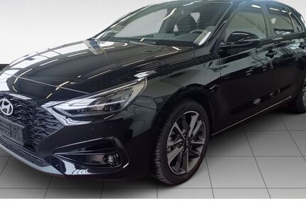 Hyundai i30 15.600 km 21.490 &euro; Wesel 46485