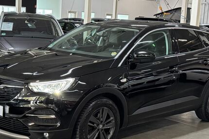 Opel Grandland (X) 138.000 km 13.900 &euro; Hamburg 20537