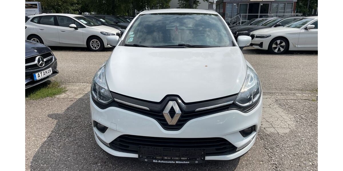 Renault Clio 168.000 km 4.950 &euro; München 81243