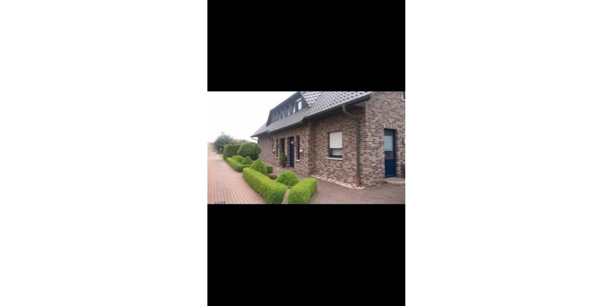Etagenwohnung Holdorf - 4 Zimmer, 155 m&sup2;, 1.200&euro; | Angebot:26406033