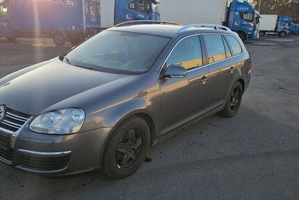 VW Golf 220.000 km 1.299 &euro; Calau 03205