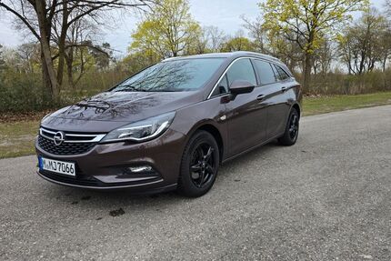 Opel Astra 83.000 km 10.900 &euro; München 81739