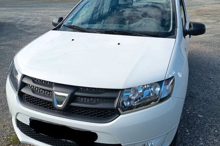 Dacia Sandero 151.000 km 2.399 &euro; Aufseß 91347