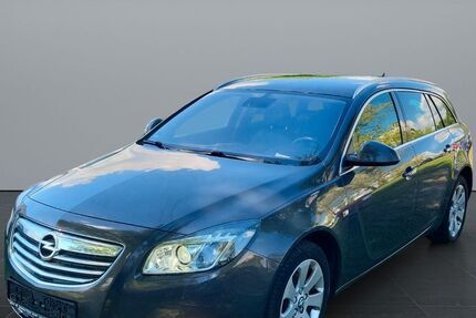 Opel Insignia 212.000 km 3.000 &euro; Lübbenau / Spreewald 03222