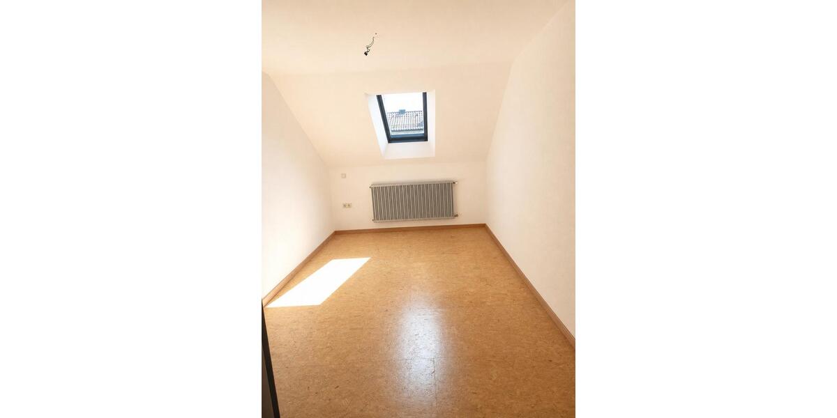 Maisonettenwohnung Neuburg an der Donau - 6 Zimmer, 140 m&sup2;, 419.000&euro; | Angebot:27076551