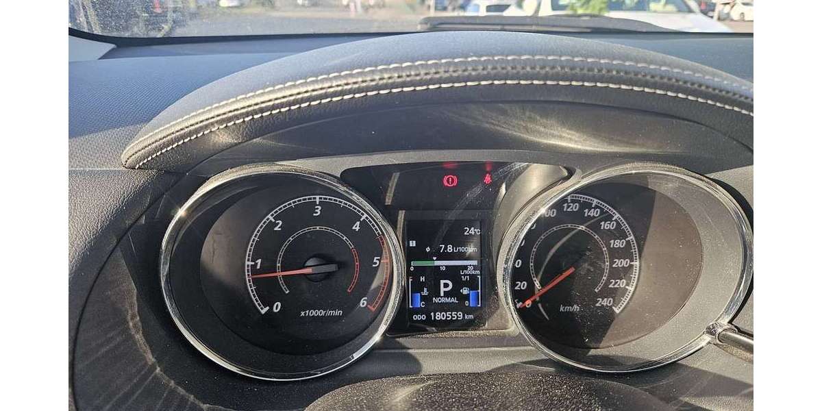Peugeot 4007 184.285 km 7.199 &euro; Ludwigshafen 67067