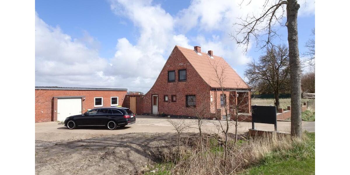 HAUS + extra Wohnung Friedrichskoog Nordsee + großem Grundstück 9 zimmer