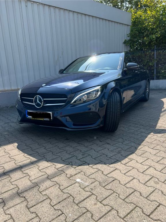 Mercedes-Benz C 250 233.000 km 16.500 € Hanau 63454