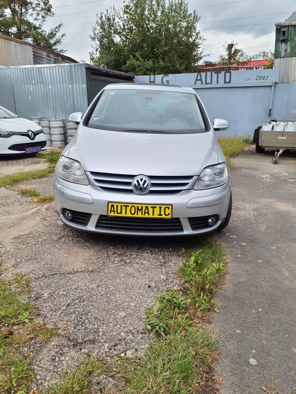 VW Golf Plus 150.000 km 4.999 € Nürnberg 90441