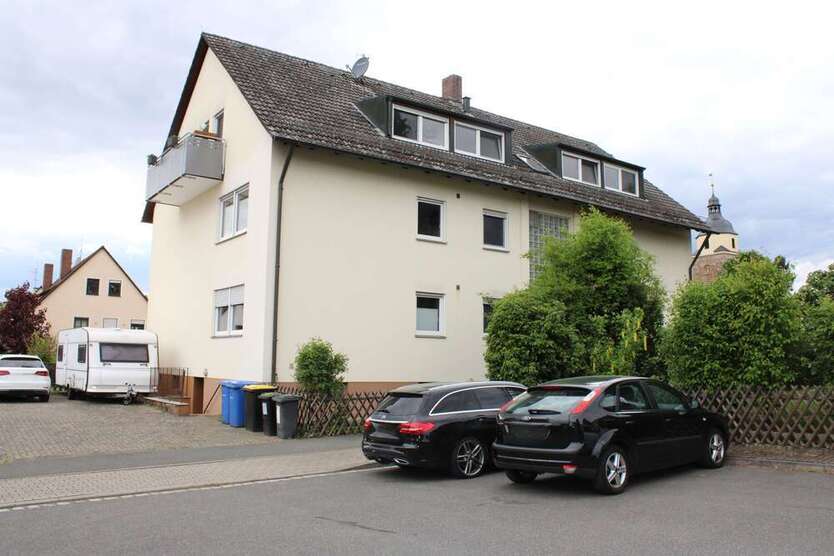 Haus zum Kaufen in Nürnberg 1.350.000 € 472 m²
