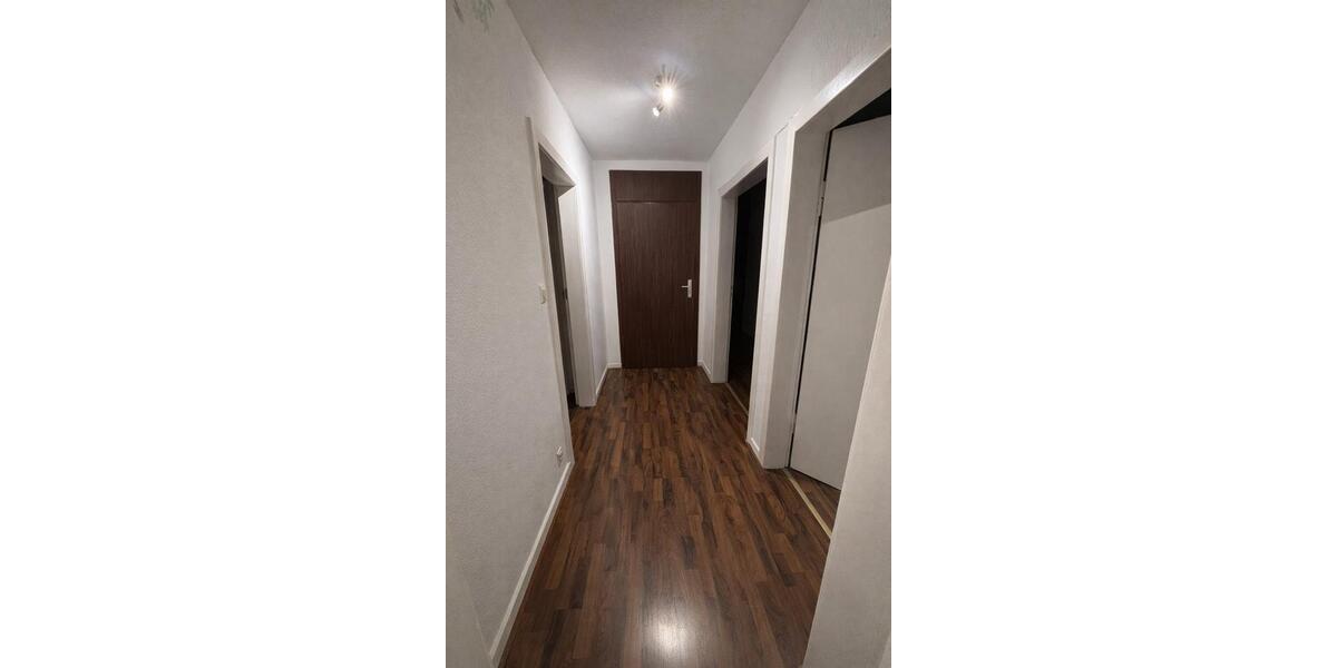 Dachgeschoßwohnung Hamm - 3 Zimmer, 60 m&sup2;, 480&euro; | Angebot:25936526