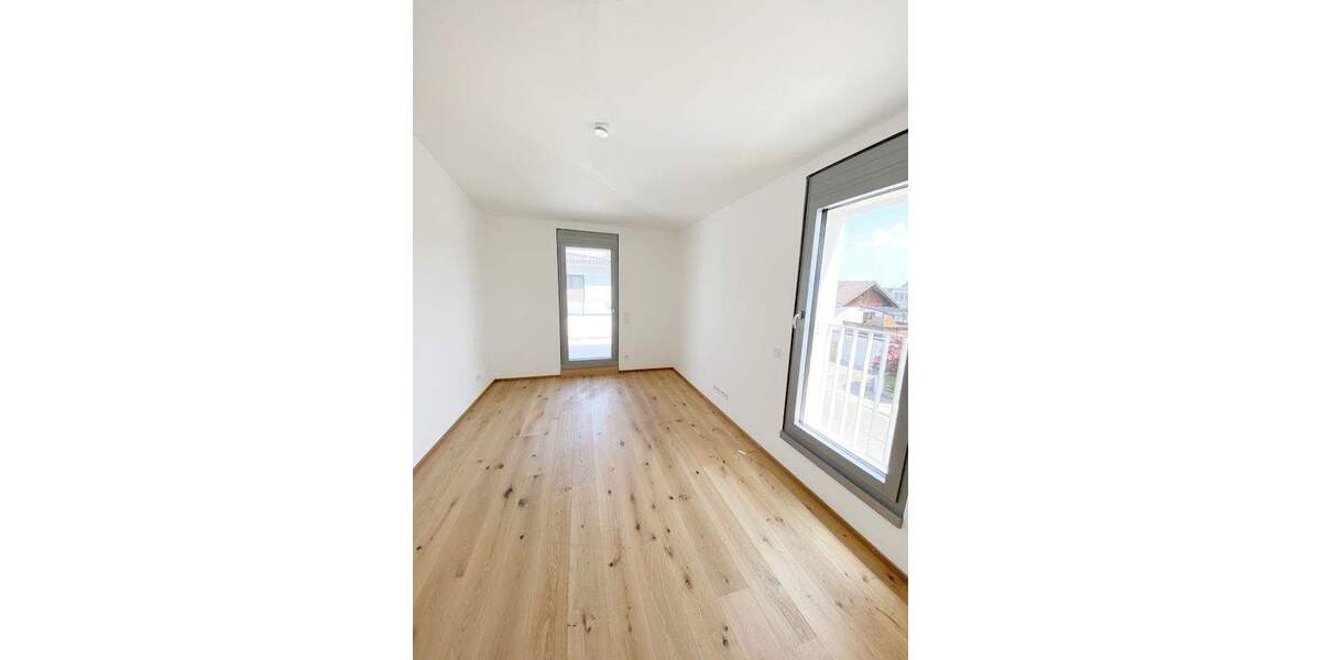 Etagenwohnung München Trudering-Riem - 3 Zimmer, 89 m&sup2;, 2.350&euro; | Angebot:25360365