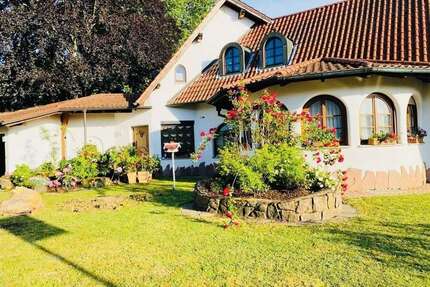 Haus zum Kaufen in Endingen am Kaiserstuhl 1.350.000 € 699 m²