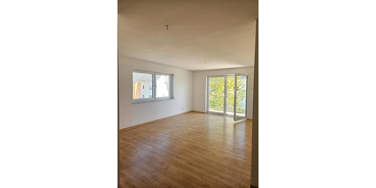Etagenwohnung Bad Staffelstein - 3 Zimmer, 77 m&sup2;, 730&euro; | Angebot:26424666