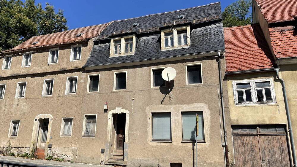 Mehrfamilienhaus, Wohnhaus Glashütte - 5 Zimmer, 126 m&sup2;, 45.000&euro; | Angebot:24056875