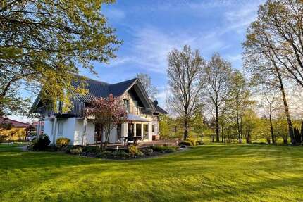 Haus Fredersdorf - 5 Zimmer, 208 m&sup2;, 875.000&euro; | Angebot:26275536