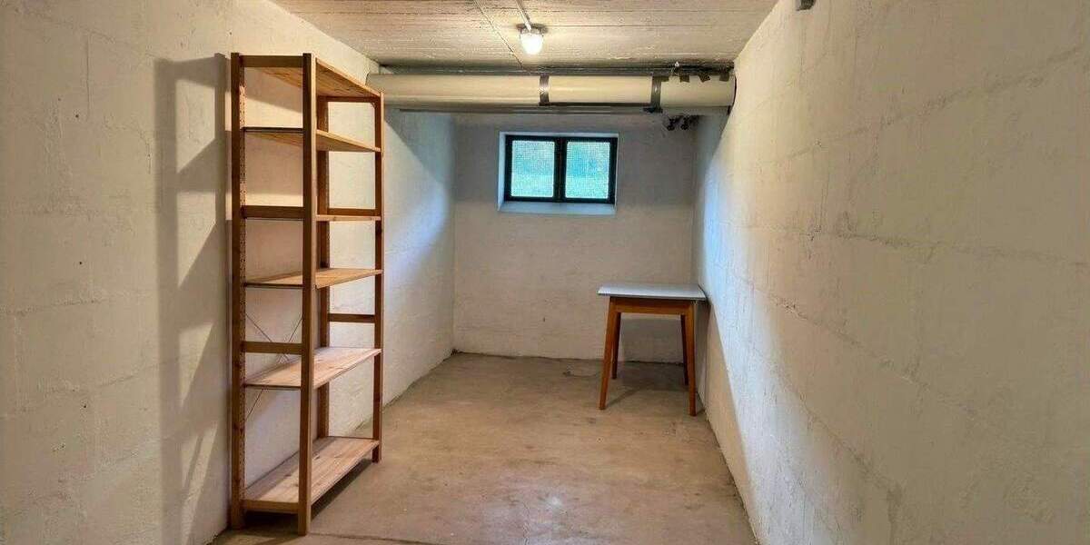 Etagenwohnung Gunzenhausen - 3 Zimmer, 89 m&sup2;, 229.000&euro; | Angebot:25685872