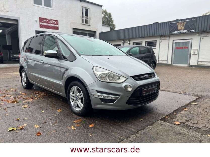 Ford S-Max 146.000 km 9.450 € Lage 32791