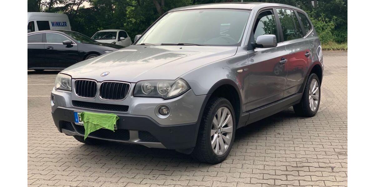 BMW X3 135.007 km 6.000 &euro; Berlin 12203
