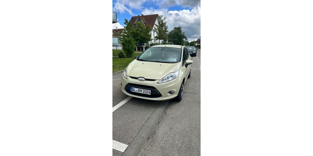 Ford Fiesta 180.000 km 2.990 &euro; Balingen 72336