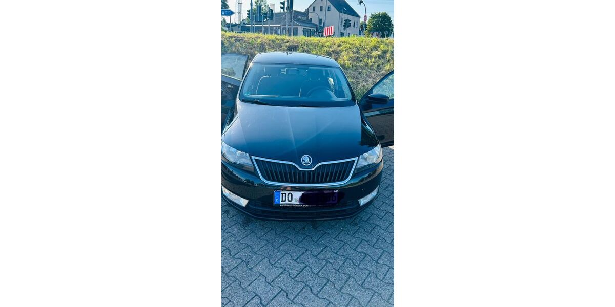 Skoda Rapid 148.500 km 5.300 &euro; Dortmund 44287