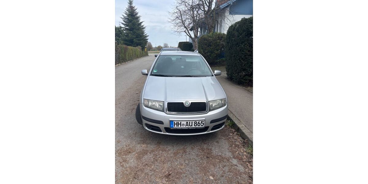 Skoda Fabia 183.000 km 800 &euro; Stephanskirchen 83071