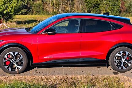 Ford Mustang Mach-E 32.750 km 36.900 € Holzhausen 56357