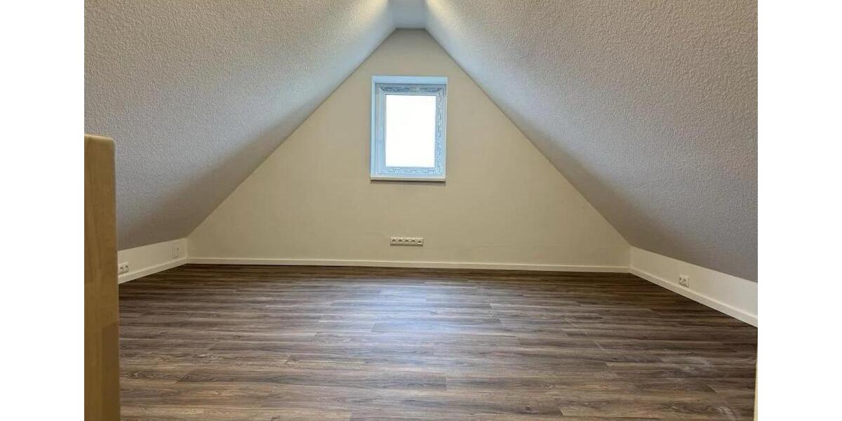 Doppelhaushälfte Horneburg - 5 Zimmer, 109 m&sup2;, 1.750&euro; | Angebot:24755287