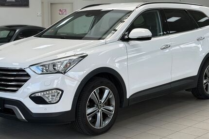 Hyundai Grand Santa Fe 174.000 km 15.490 &euro; Rietberg 33397