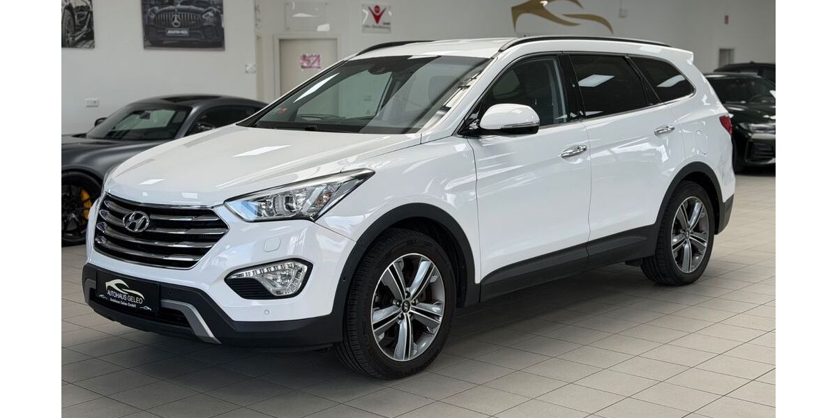 Hyundai Grand Santa Fe 174.000 km 15.490 &euro; Rietberg 33397