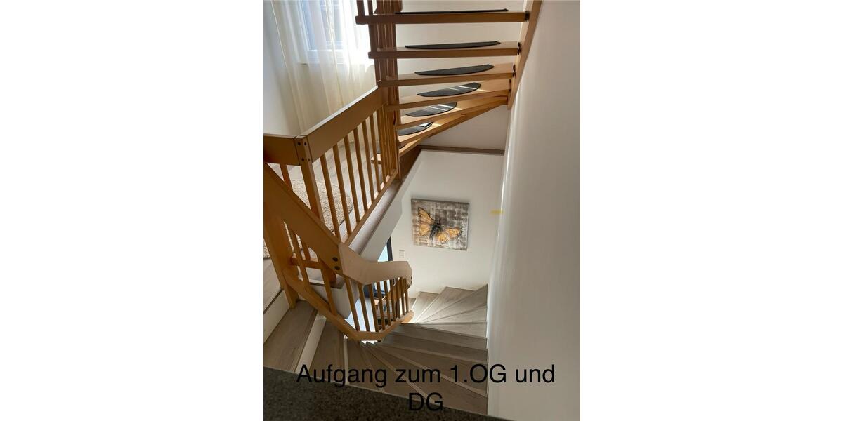 Neuwertiges Mehrgenerationenhaus 7 zimmer