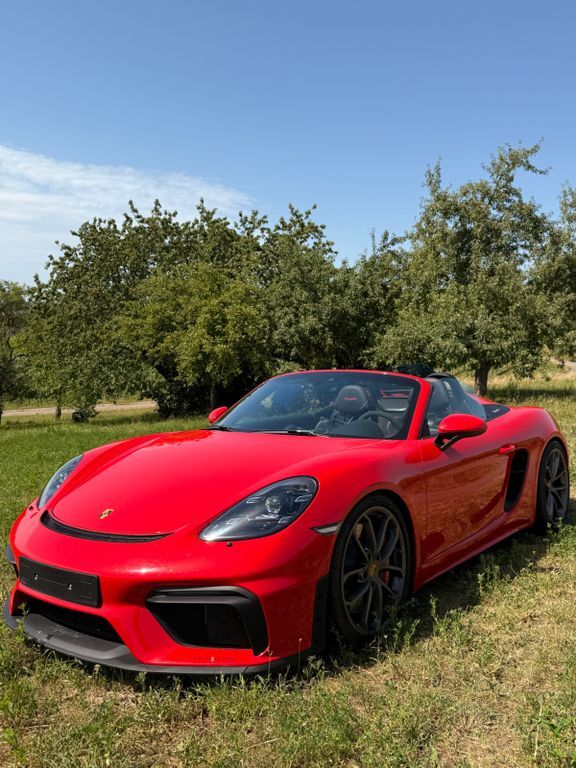 Porsche Boxster 17.800 km 94.900 € Abstatt 74232