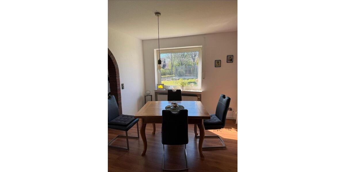 Erdgeschoßwohnung Petershagen - 3 Zimmer, 120 m&sup2;, 660&euro; | Angebot:26288118