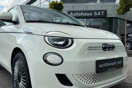 Fiat 500e 4.990 km 19.999 &euro; Leer 26789