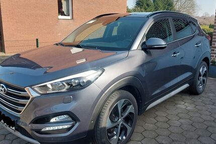 Hyundai TUCSON 119.600 km 16.900 &euro; Coesfeld 48653