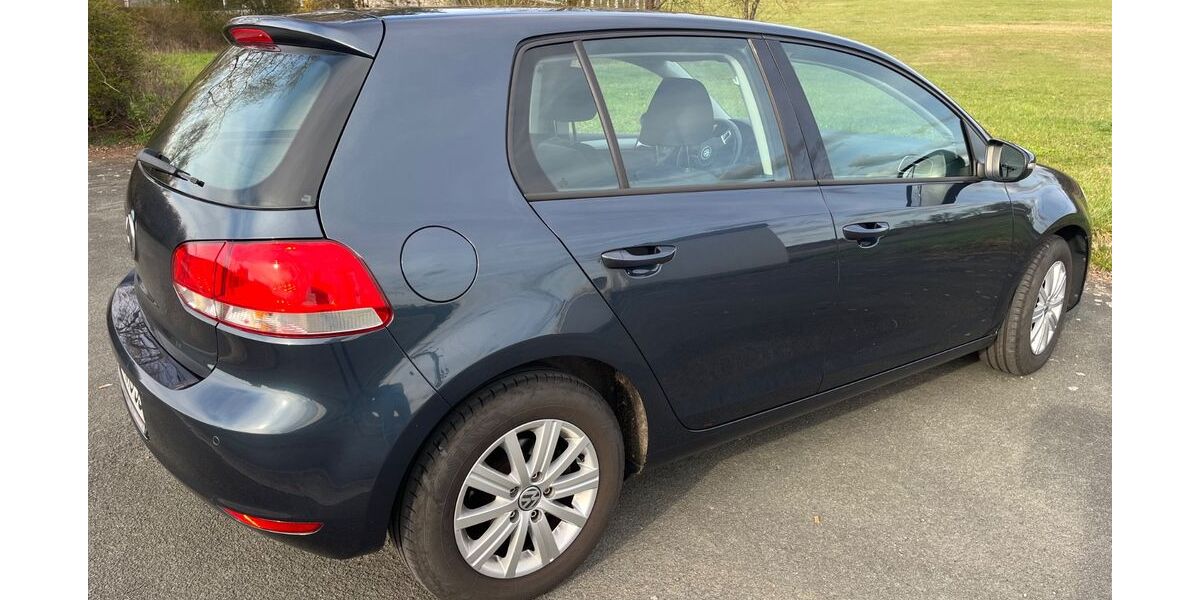 VW Golf 125.203 km 5.390 &euro; Kulmbach 95326