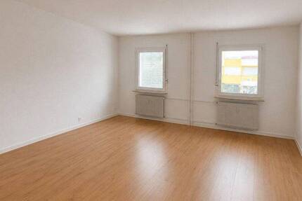Wohnung Weil am Rhein - 2 Zimmer, 82 m&sup2;, 1.500&euro; | Angebot:26866044