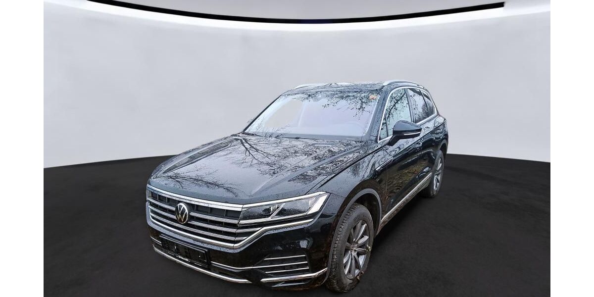 VW Touareg 141.864 km 38.990 &euro; Braunschweig 38122