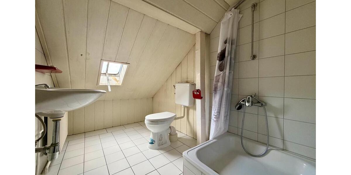 Doppelhaushälfte Neunkirchen - 5 Zimmer, 111 m&sup2;, 720&euro; | Angebot:26277794