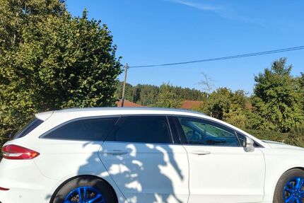 Ford Mondeo 108.000 km 14.000 € Winhöring 84543