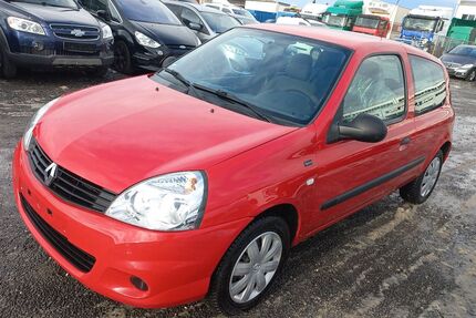 Renault Clio 138.549 km 3.950 &euro; Nürnberg 90431